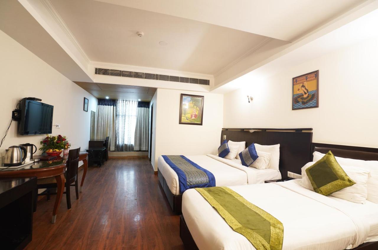 Airport Hotel Grand By Fantasia New Delhi Eksteriør bilde