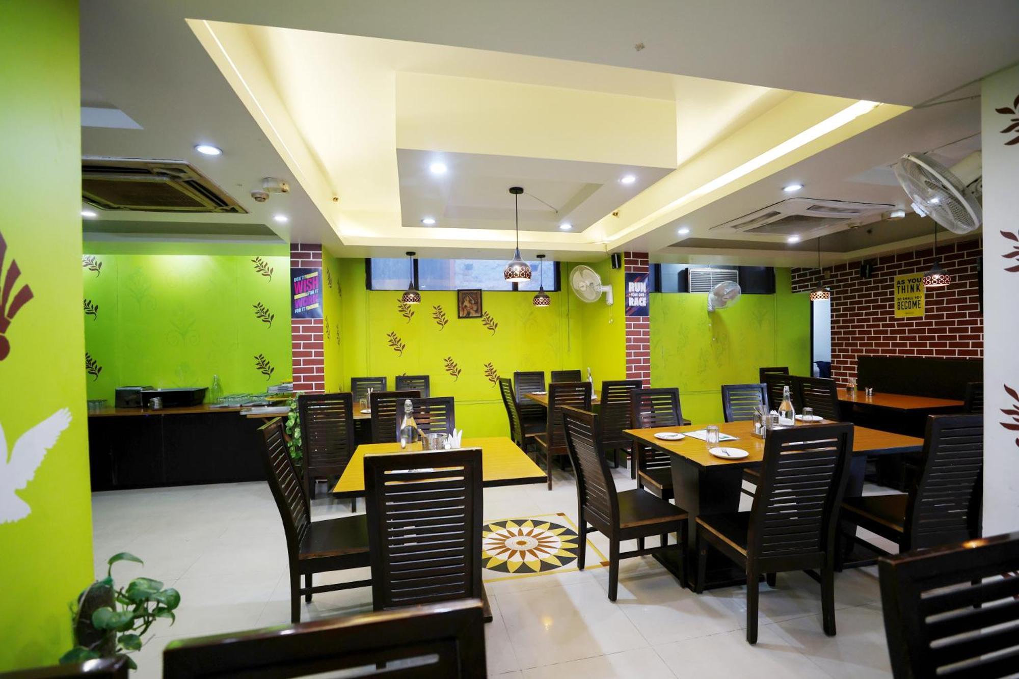 Airport Hotel Grand By Fantasia New Delhi Eksteriør bilde