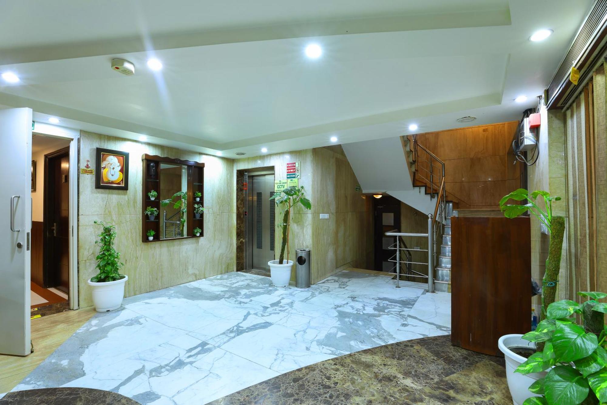 Airport Hotel Grand By Fantasia New Delhi Eksteriør bilde