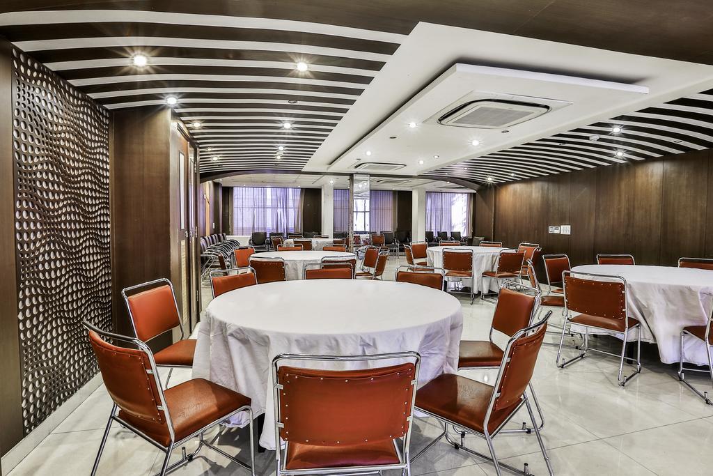 Airport Hotel Grand By Fantasia New Delhi Eksteriør bilde